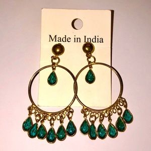 NWT dangling hoop earrings w/ jade green stones
